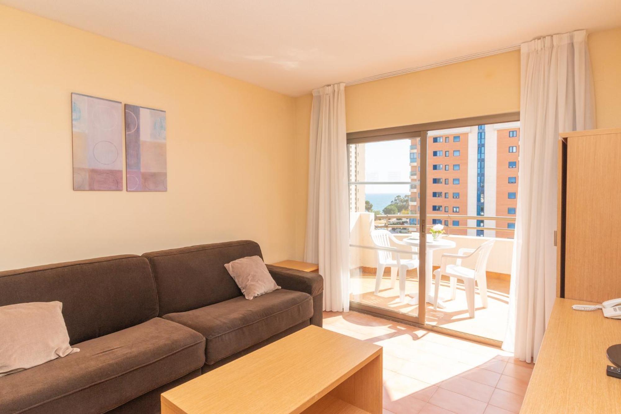 One-Bedroom Apartment Terrace